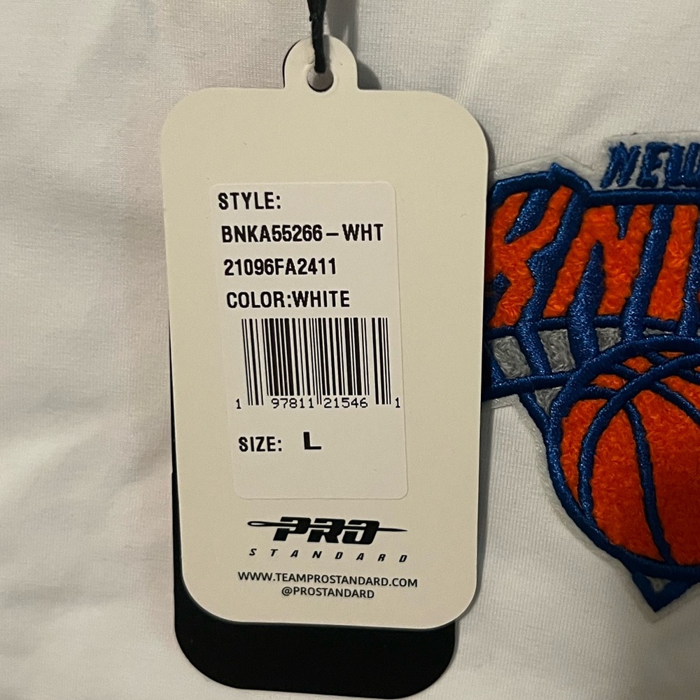 🆕NBA New York Knicks Crop Top - Picture 4 of 9
